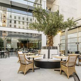 Sonnendeck restaurant ilunion málaga Hotel ILUNION Málaga Sonnendeck restaurant ilunion málaga Hotel ILUNION Málaga
