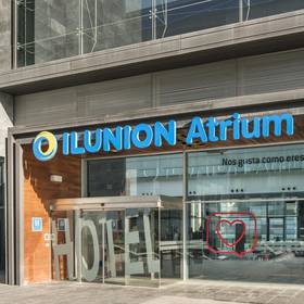 Fassade ilunion atrium Hotel ILUNION Atrium Madrid Fassade ilunion atrium Hotel ILUNION Atrium Madrid