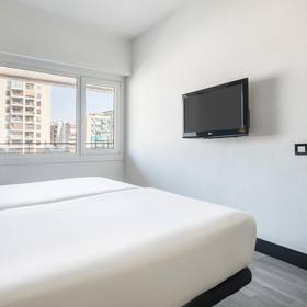 Zimmer superior premium ilunion romareda Hotel ILUNION Romareda Saragossa