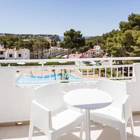 Apartment ilunion menorca Hotel ILUNION Menorca Cala Galdana Apartment ilunion menorca Hotel ILUNION Menorca Cala Galdana