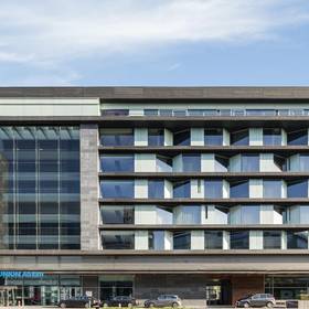 Fassade ilunion atrium Hotel ILUNION Atrium Madrid Fassade ilunion atrium Hotel ILUNION Atrium Madrid