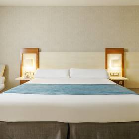 Zimmer Hotel ILUNION Fuengirola Zimmer Hotel ILUNION Fuengirola