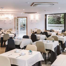 Restaurant Hotel ILUNION San Sebastián Donostia-San Sebastián Restaurant Hotel ILUNION San Sebastián Donostia-San Sebastián