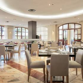 Restaurant ilunion golf badajoz Hotel ILUNION Golf Badajoz Restaurant ilunion golf badajoz Hotel ILUNION Golf Badajoz