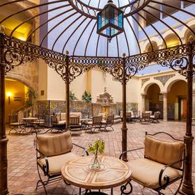 Halle ilunion mérida palace Hotel ILUNION Mérida Palace Halle ilunion mérida palace Hotel ILUNION Mérida Palace