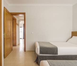 Bungalow 2 schlafzimmer Hotel ILUNION Costa Sal Lanzarote Puerto del Carmen Bungalow 2 schlafzimmer Hotel ILUNION Costa Sal Lanzarote Puerto del Carmen