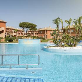Schwimmbad aparthotel ilunion sancti petri cádiz Schwimmbad aparthotel ilunion sancti petri cádiz