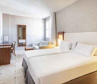 Standard doppelzimmer Hotel ILUNION Fuengirola Standard doppelzimmer Hotel ILUNION Fuengirola