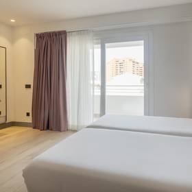 Zimmer Hotel ILUNION Romareda Saragossa Zimmer Hotel ILUNION Romareda Saragossa