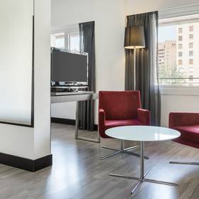Vierbettzimmer ilunion romareda Hotel ILUNION Romareda Saragossa Vierbettzimmer ilunion romareda Hotel ILUNION Romareda Saragossa