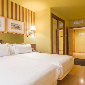 Zimmer Hotel ILUNION Les Corts – Spa Barcelona Zimmer Hotel ILUNION Les Corts – Spa Barcelona