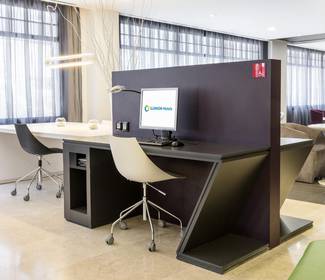 Internet point Hotel ILUNION Romareda Saragossa Internet point Hotel ILUNION Romareda Saragossa