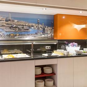 FRÜHSTÜCKSBUFFET ILUNION BARCELONA FRÜHSTÜCKSBUFFET ILUNION BARCELONA