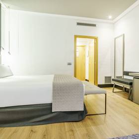 Zimmer ILUNION Bilbao Hotel Zimmer ILUNION Bilbao Hotel