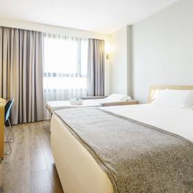 Dreibettzimmer ilunion valencia Hotel ILUNION Valencia 4 Dreibettzimmer ilunion valencia Hotel ILUNION Valencia 4