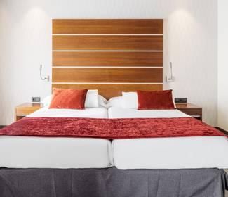 Junior suite Hotel ILUNION Alcora Sevilla