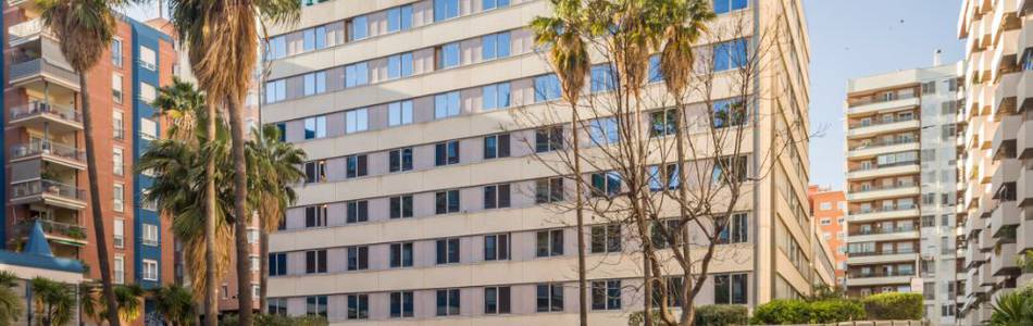 Fassade Hotel ILUNION Les Corts Spa Barcelona Fassade Hotel ILUNION Les Corts Spa Barcelona