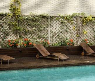 Schwimmbad Hotel ILUNION Valencia 3 Schwimmbad Hotel ILUNION Valencia 3