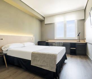 Premium-doppelzimmer Hotel ILUNION Las Lomas Mérida Premium-doppelzimmer Hotel ILUNION Las Lomas Mérida