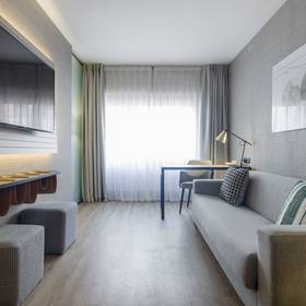 Zimmer Hotel ILUNION Suites Madrid