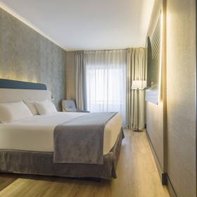 Barrierefreies zimmer ilunion suites madrid Hotel ILUNION Suites Madrid