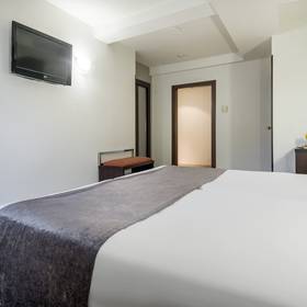 Doppelzimmer Hotel ILUNION Almirante Barcelona Doppelzimmer Hotel ILUNION Almirante Barcelona