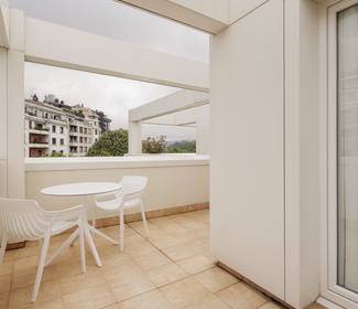 Dreibettzimmer mit terrasse (2 erwachsene + 1 kind) Hotel ILUNION San Sebastián Donostia-San Sebastián Dreibettzimmer mit terrasse (2 erwachsene + 1 kind) Hotel ILUNION San Sebastián Donostia-San Sebastián