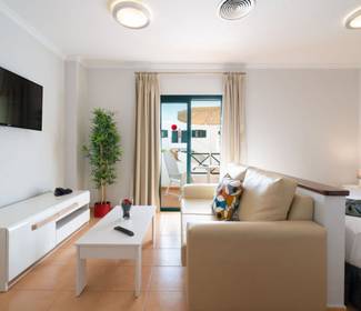 Studie Hotel ILUNION Costa Sal Lanzarote Puerto del Carmen Studie Hotel ILUNION Costa Sal Lanzarote Puerto del Carmen