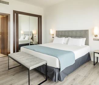 Zimmer junior suite Hotel ILUNION Calas de Conil Conil de la Frontera Zimmer junior suite Hotel ILUNION Calas de Conil Conil de la Frontera