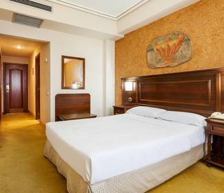Doppelzimmer Hotel ILUNION Las Lomas Mérida Doppelzimmer Hotel ILUNION Las Lomas Mérida