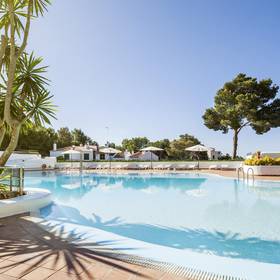 Schwimmbad ilunion menroca Hotel ILUNION Menorca Cala Galdana Schwimmbad ilunion menroca Hotel ILUNION Menorca Cala Galdana