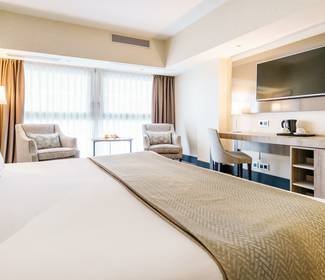Doppelzimmer Hotel ILUNION Málaga Doppelzimmer Hotel ILUNION Málaga