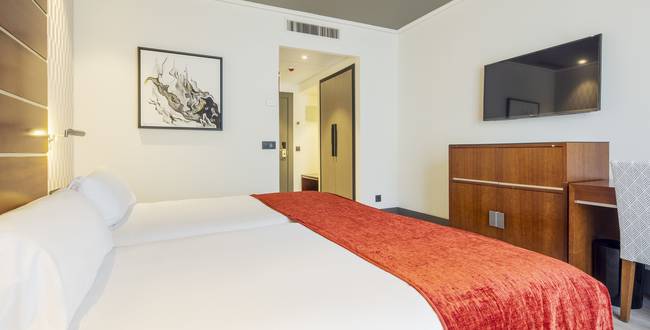 Doppelzimmer Hotel ILUNION Alcora Sevilla Doppelzimmer Hotel ILUNION Alcora Sevilla