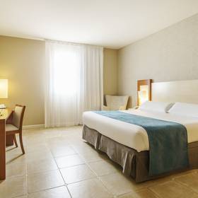 Zimmer Hotel ILUNION Fuengirola Zimmer Hotel ILUNION Fuengirola