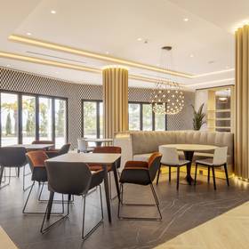 Cafeteria hotel ilunion alcora sevilla Cafeteria hotel ilunion alcora sevilla