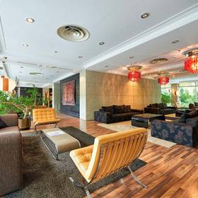 Empfangshalle Hotel ILUNION San Sebastián Donostia-San Sebastián Empfangshalle Hotel ILUNION San Sebastián Donostia-San Sebastián