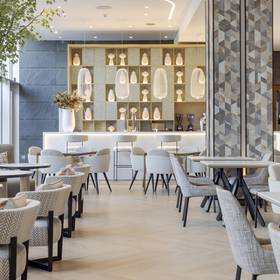 Schnellgaststätte ilunion atrium Hotel ILUNION Atrium Madrid Schnellgaststätte ilunion atrium Hotel ILUNION Atrium Madrid