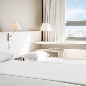 Barrierefreie zimmer ilunion valencia 3 Hotel ILUNION Valencia 3 Barrierefreie zimmer ilunion valencia 3 Hotel ILUNION Valencia 3