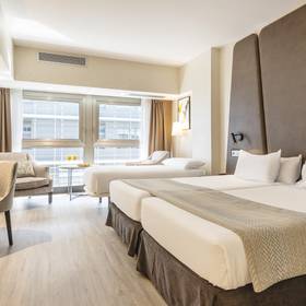 Doppelzimmer Hotel ILUNION Málaga Doppelzimmer Hotel ILUNION Málaga