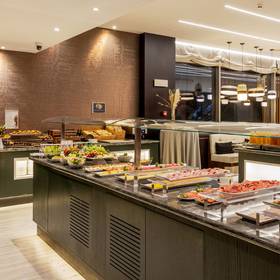 Frühstück Hotel ILUNION Málaga Frühstück Hotel ILUNION Málaga