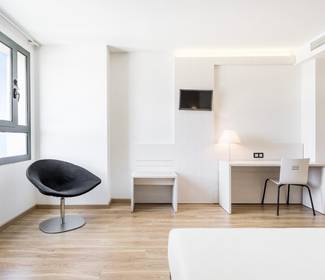 Barrierefreies zimmer Hotel ILUNION Valencia 3 Barrierefreies zimmer Hotel ILUNION Valencia 3
