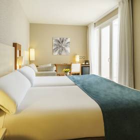 Zimmer Hotel ILUNION Fuengirola Zimmer Hotel ILUNION Fuengirola