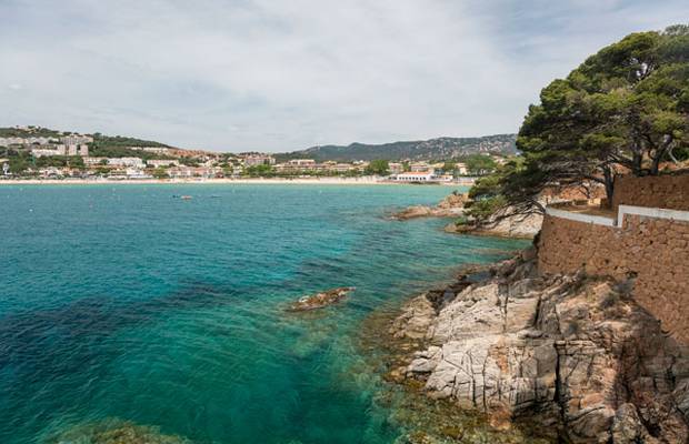 Genieße den sommer in vollen zügen. Hotel ILUNION Caleta Park S'Agaró