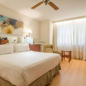 Zimmer Hotel ILUNION Les Corts – Spa Barcelona Zimmer Hotel ILUNION Les Corts – Spa Barcelona