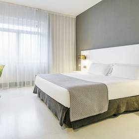Zimmer ILUNION Bilbao Hotel Zimmer ILUNION Bilbao Hotel