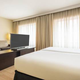 Premium-zimmer ilunion suites madrid Hotel ILUNION Suites Madrid Premium-zimmer ilunion suites madrid Hotel ILUNION Suites Madrid