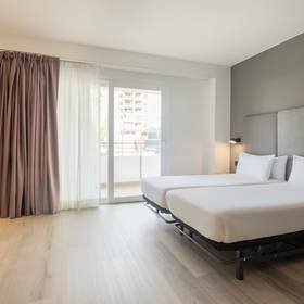 Zimmer Hotel ILUNION Romareda Saragossa Zimmer Hotel ILUNION Romareda Saragossa