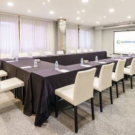 Konferenzraum ILUNION Bilbao Hotel Konferenzraum ILUNION Bilbao Hotel