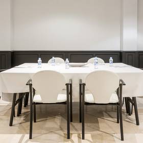 Hotel ILUNION Bel Art Barcelona Hotel ILUNION Bel Art Barcelona