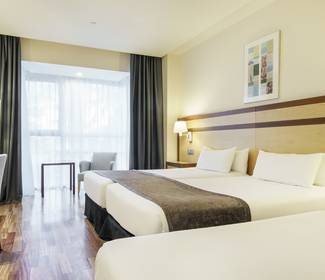 Doppelzimmer mit zustellbett Hotel ILUNION Pío XII Madrid Doppelzimmer mit zustellbett Hotel ILUNION Pío XII Madrid